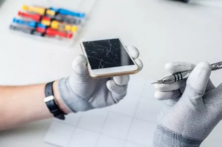 Замена стекла на iPhone в Саранске